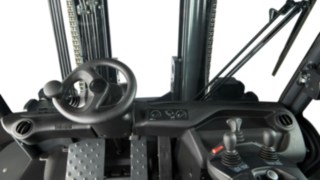 Visuale sull'area retrostante dalla cabina di guida. 