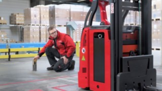 L-MATIC di Linde Material Handling in azione.