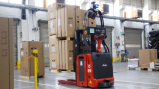 Carrello elevatore automatizzato Linde all’opera presso Wolf GmbH Carrello elevatore automatizzato Linde all’opera presso Wolf GmbH