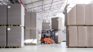 Emhilia Material Handling SPA, Modena (MO) Emhilia Material Handling SPA, Modena (MO)