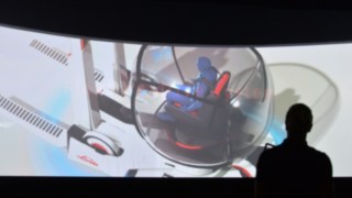 diapositiva di presentazione con riproduzione operatore su carrello